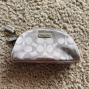 Coach Estée Lauder Gray Pouch